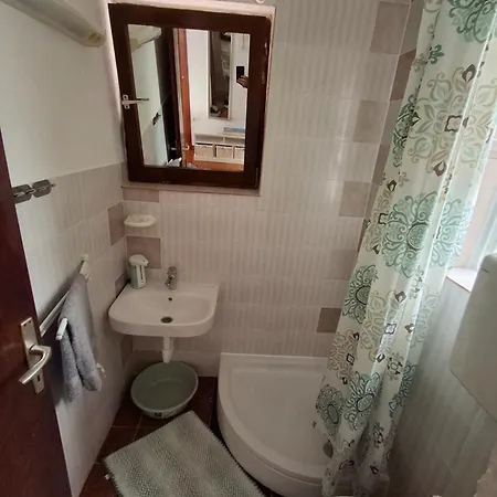 Apartment Opremljen Apartman Sa Balkonom I Netflixom *